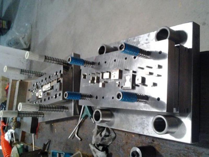 东陵模具制造-12