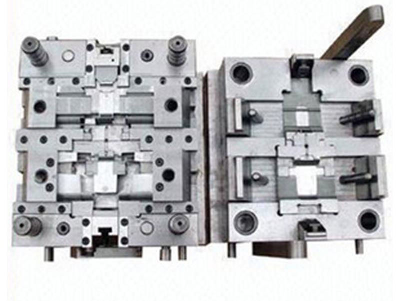 东陵精密塑料模-07